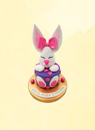 Tavşan Temalı Doğum Günü Pastası