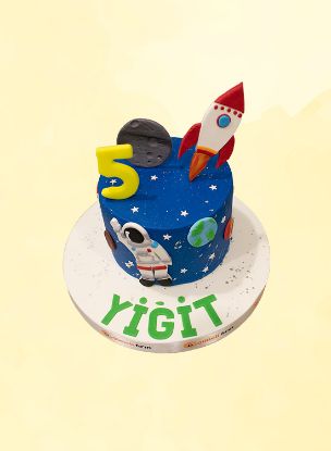 Astronot Temalı Doğum Günü Pastası