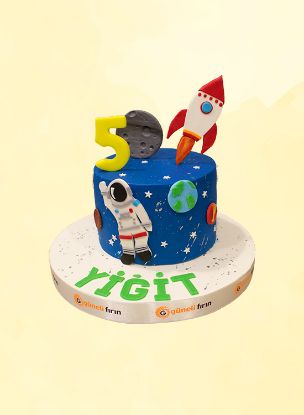 Astronot Temalı Doğum Günü Pastası