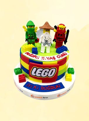 Lego Temalı Doğum Günü Pastası